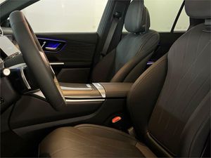 Mercedes GLC 200 4MATIC  - Foto 2