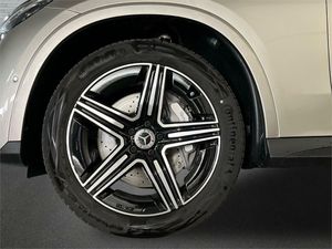 Mercedes GLC 200 4MATIC  - Foto 2