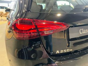 Mercedes Clase A 250 e con tecnología híbrida EQ  - Foto 2