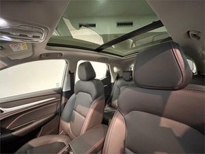 MG ZS EV Luxury Long Range OBC 11KW  - Foto 2