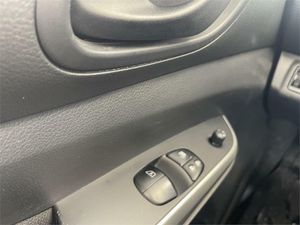 Nissan Navara KC Ch. Cab. 2.3dCi EU6 120kW Visia  - Foto 2