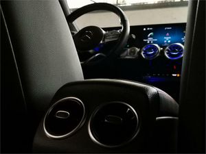 Mercedes Clase GLB 200 d 4MATIC  - Foto 2