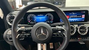 Mercedes Clase A 250 e Berlina  - Foto 2