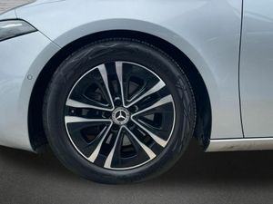 Mercedes Clase A 180 d Progressive (EURO 6e)  - Foto 2