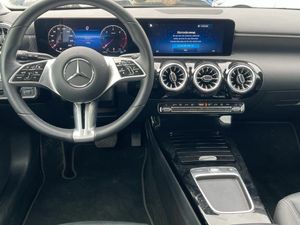 Mercedes Clase A 180 d Progressive (EURO 6e)  - Foto 2