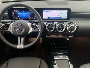 Mercedes Clase A 200 d Progressive (EURO 6e)  - Foto 2