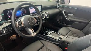 Mercedes Clase A 200 d Progressive (EURO 6e)  - Foto 2