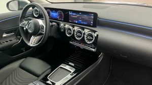Mercedes Clase A 200 d Progressive (EURO 6e)  - Foto 2