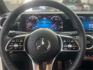 Mercedes CLA 200 d SB Progressive (EURO 6d)  - Foto 2