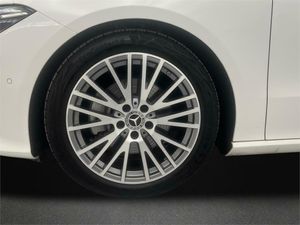 Mercedes CLA 200 d SB Progressive (EURO 6d)  - Foto 2
