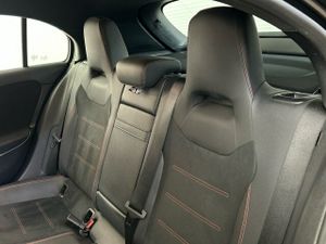 Mercedes Clase A 200 d Compacto  - Foto 2