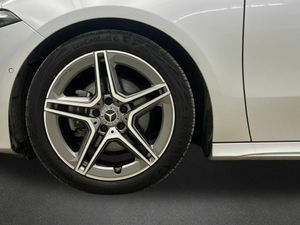 Mercedes Clase A 200 d Compacto  - Foto 2
