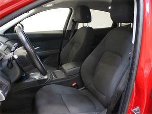 Jaguar E-Pace 2.0D 110kW 4WD Auto  - Foto 2