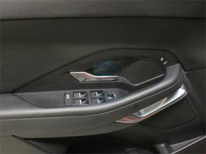 Jaguar E-Pace 2.0D 110kW 4WD Auto  - Foto 2