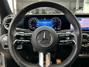 Mercedes Clase A 200 d AMG Line (EURO 6d)  - Foto 2