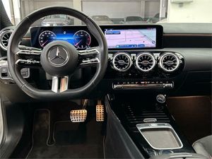 Mercedes Clase A 200 d AMG Line (EURO 6d)  - Foto 2