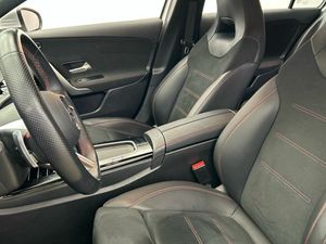 Mercedes Clase A 200 d AMG Line (EURO 6d)  - Foto 2
