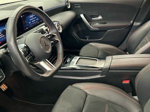 Mercedes Clase A 200 d AMG Line (EURO 6d)  - Foto 2
