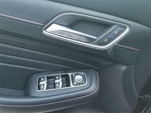 MG eHS 1.5T-GDI PHEV Luxury  - Foto 2