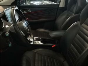 MG eHS 1.5T-GDI PHEV Luxury  - Foto 2