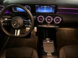 Mercedes Clase A 200 d AMG Line (EURO 6d)  - Foto 2