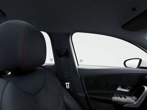 Mercedes Clase A 200 Berlina  - Foto 2