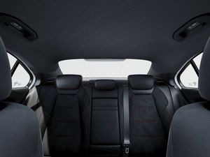 Mercedes Clase A 200 Berlina  - Foto 2