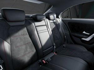 Mercedes Clase A 200 Berlina  - Foto 2