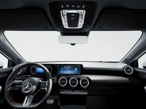 Mercedes Clase A 200 Berlina  - Foto 2
