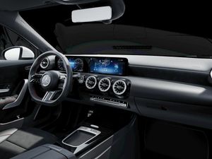 Mercedes Clase A 200 Berlina  - Foto 2