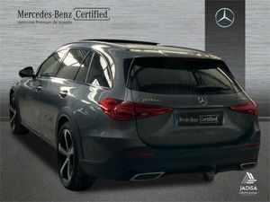 Mercedes Clase C 220 d 4MATIC All-Terrain Estate  - Foto 2