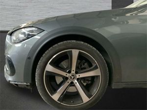 Mercedes Clase C 220 d 4MATIC All-Terrain Estate  - Foto 2