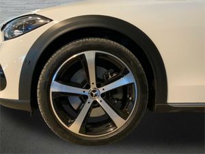 Mercedes Clase C 220 d 4MATIC All-Terrain Estate  - Foto 2