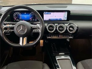 Mercedes CLA 200 d Shooting Brake  - Foto 2