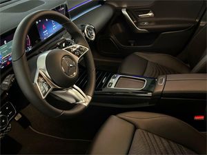 Mercedes Clase A 200 d Compacto  - Foto 2