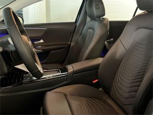 Mercedes Clase A 200 d Compacto  - Foto 2