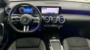 Mercedes Clase A 180 d Compacto  - Foto 2