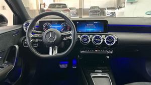 Mercedes Clase A 200 d Compacto  - Foto 2
