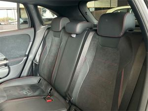 Mercedes GLA 200 d  - Foto 2