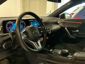 Mercedes CLA 200 Shooting Brake  - Foto 2