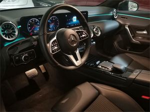 Mercedes CLA 200 Shooting Brake  - Foto 2