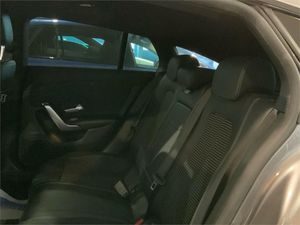 Mercedes CLA 200 Shooting Brake  - Foto 2