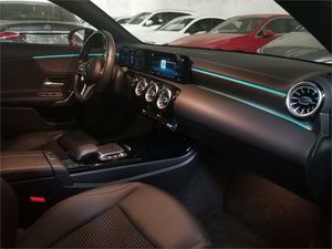 Mercedes CLA 200 Shooting Brake  - Foto 2