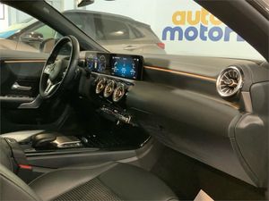 Mercedes CLA 200 Shooting Brake  - Foto 2