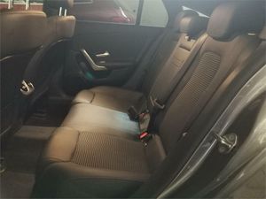 Mercedes CLA 200 Shooting Brake  - Foto 2