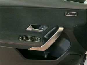Mercedes Clase A 180 d  - Foto 2