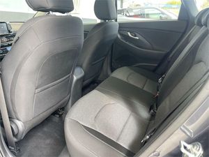 Hyundai i30 1.5 DPI Klass SLX  - Foto 2