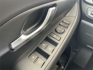 Hyundai i30 1.5 DPI Klass SLX  - Foto 2