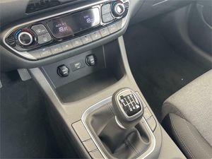 Hyundai i30 1.5 DPI Klass SLX  - Foto 2