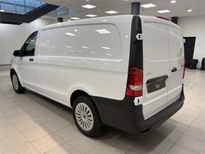 Mercedes Vito 114CDI 100kW furgón Pro larga  - Foto 2